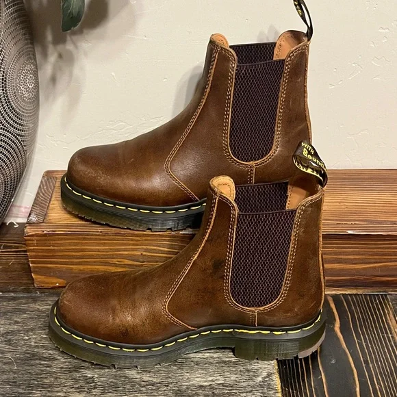 Dr. Martens Dark Brown Leather Boots NWOT - Picture 3 of 12